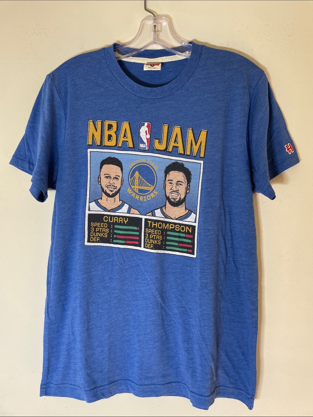 HOMAGE Blue NBA Jam Warriors Curry & Thompson Graphic Tee. Men’s M.
